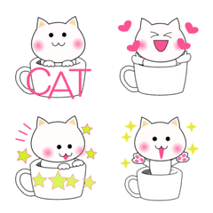 [LINE絵文字] cap cat faceの画像