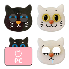 [LINE絵文字] モチ猫の絵文字 ② ☆白猫と黒猫☆の画像