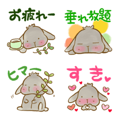 [LINE絵文字] 垂れ耳うさぎもちさま 使いやすい絵文字の画像